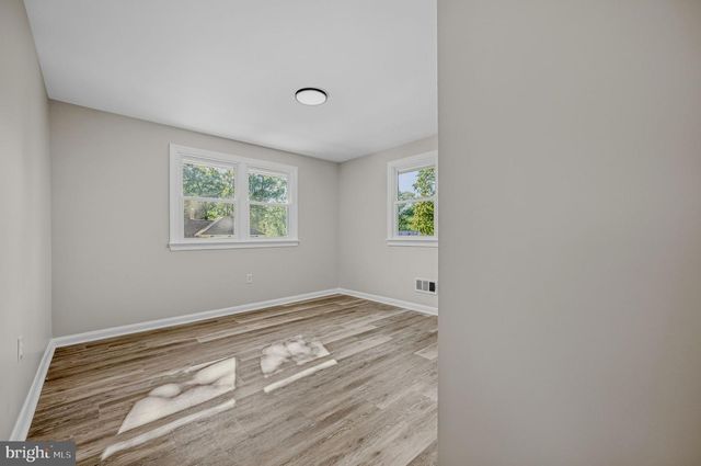 2415 RAMBLER RD, Wilmington, DE 19810