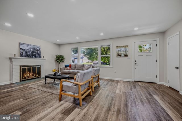 2415 RAMBLER RD, Wilmington, DE 19810