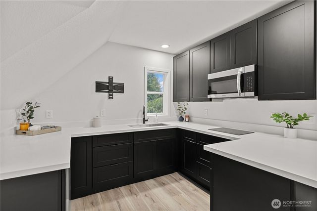 16163 Andal Lane, Mount Vernon, WA 98274