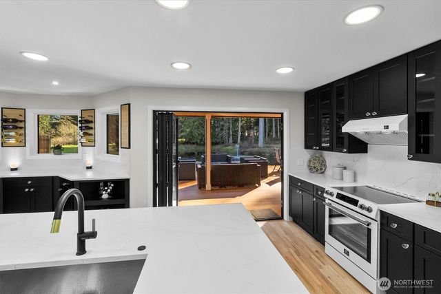 16163 Andal Lane, Mount Vernon, WA 98274