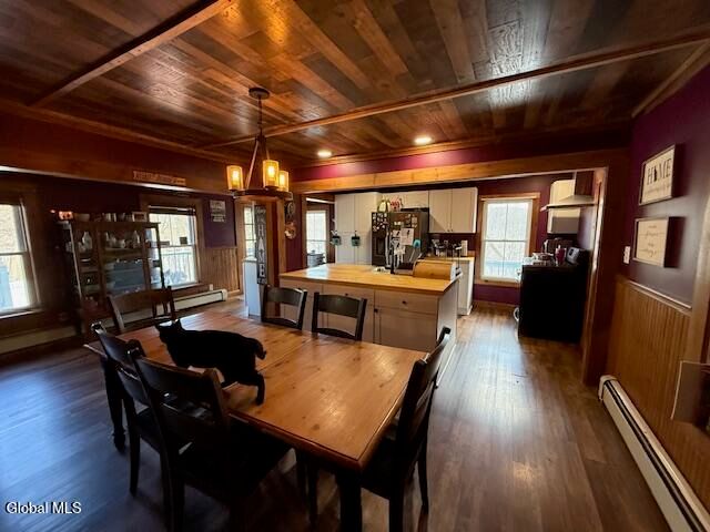 4 Raceville Road, Hampton, NY 12837