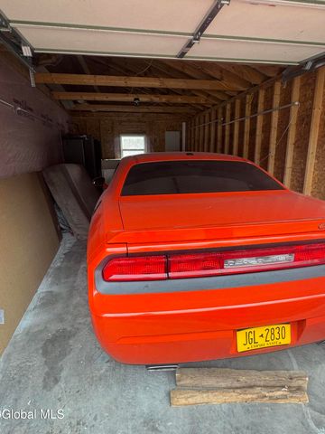 4 Raceville Road, Hampton, NY 12837