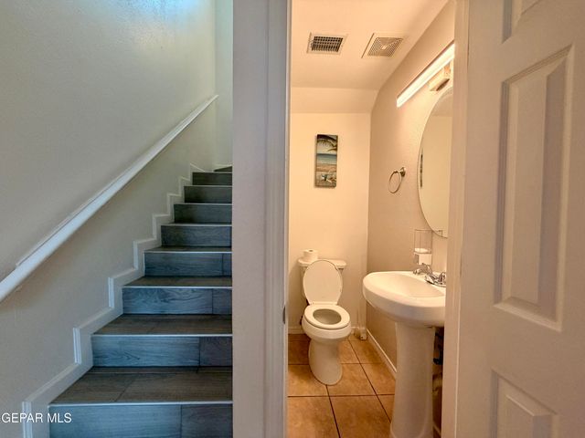3629 CAVE PALM Place, El Paso, TX 79936