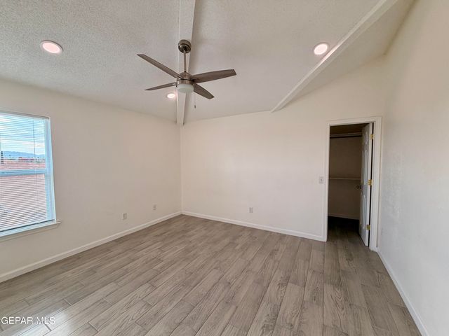 3629 CAVE PALM Place, El Paso, TX 79936