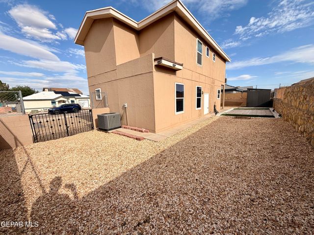 3629 CAVE PALM Place, El Paso, TX 79936
