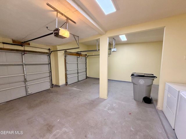 3629 CAVE PALM Place, El Paso, TX 79936