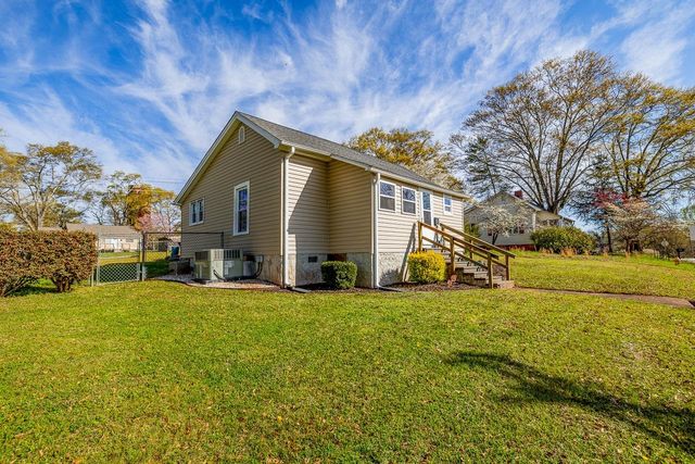 17 D Street, Inman, SC 29349