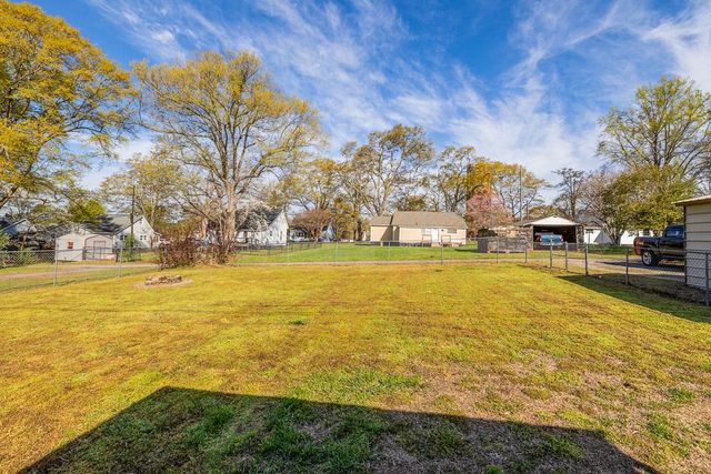 17 D Street, Inman, SC 29349