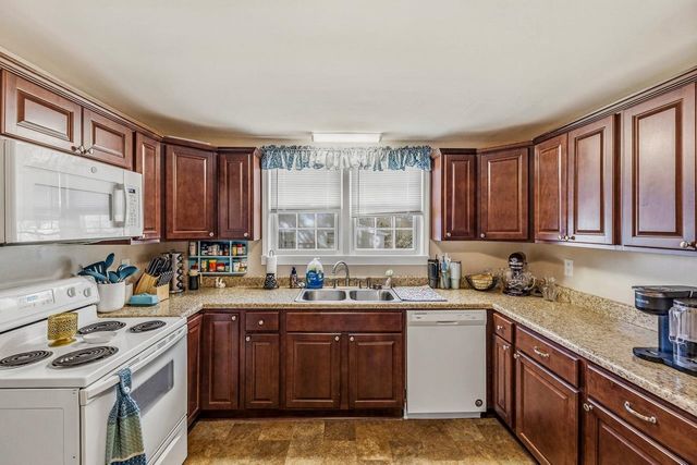 17 D Street, Inman, SC 29349