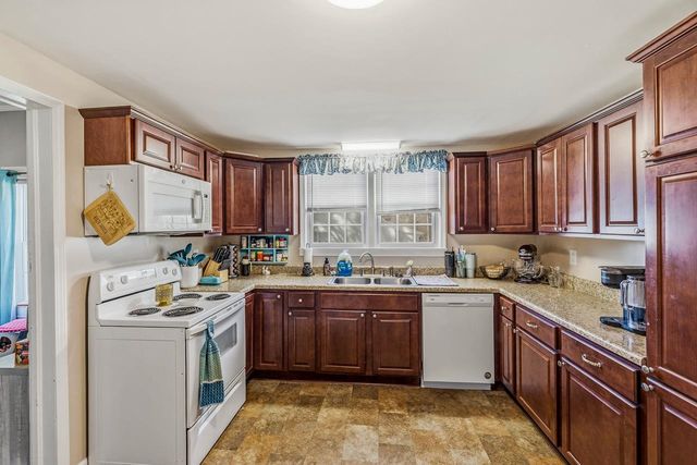 17 D Street, Inman, SC 29349