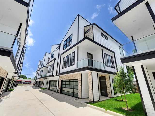 2235 Blalock Road, Houston, TX 77080