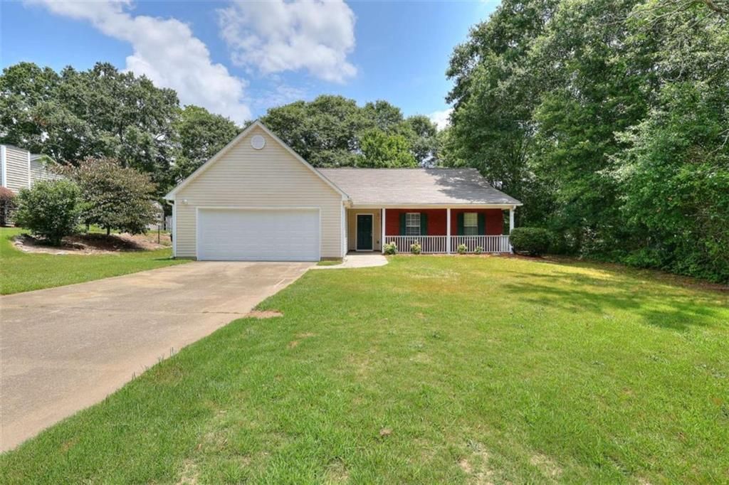 4160 Janel Lane, Loganville, GA 30052