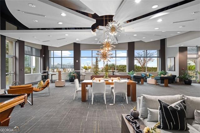 250 Pharr Road NE 1715, Atlanta, GA 30305