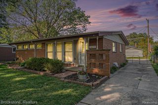 9279 Idaho Street, Livonia, MI 48150
