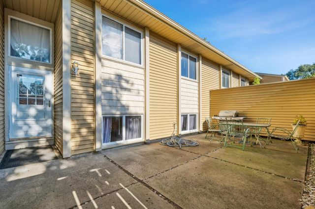 12463 Drake Street NW, Coon Rapids, MN 55448