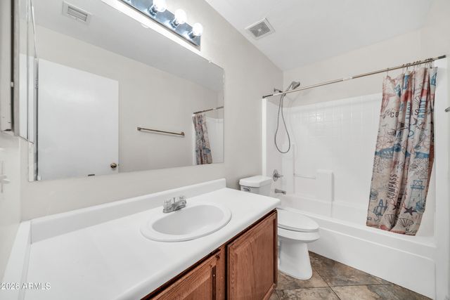 2913 W FREMONT Road, Phoenix, AZ 85041