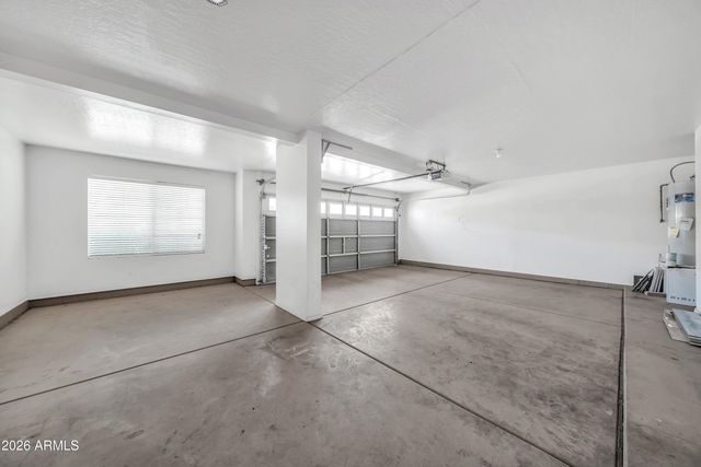 2913 W FREMONT Road, Phoenix, AZ 85041