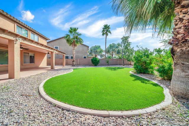 2913 W FREMONT Road, Phoenix, AZ 85041