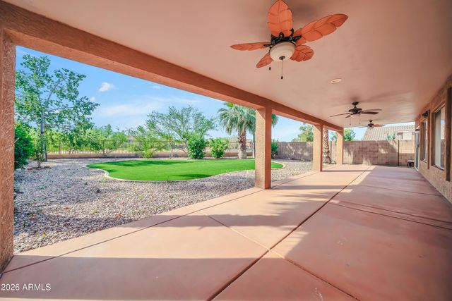 2913 W FREMONT Road, Phoenix, AZ 85041