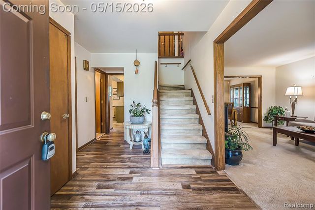 9600 Winterset Circle, Plymouth, MI 48170