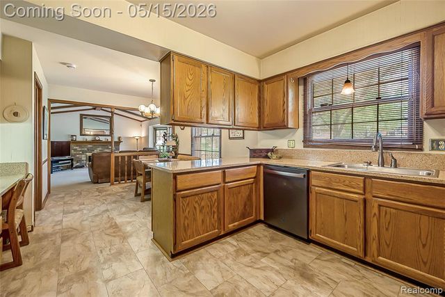 9600 Winterset Circle, Plymouth, MI 48170