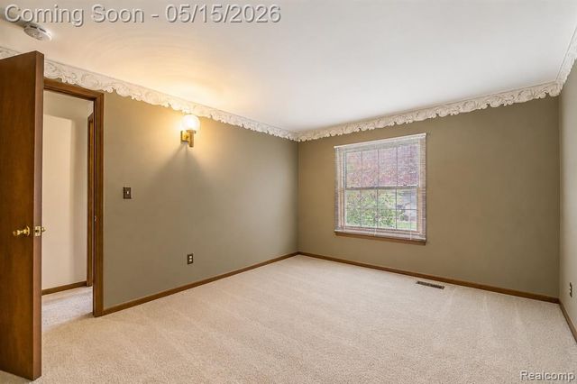 9600 Winterset Circle, Plymouth, MI 48170