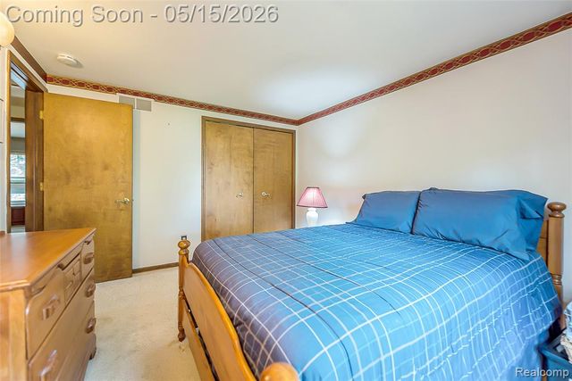 9600 Winterset Circle, Plymouth, MI 48170