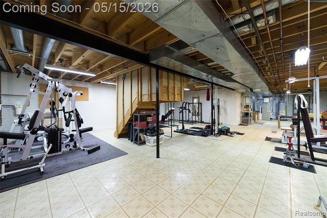 9600 Winterset Circle, Plymouth, MI 48170