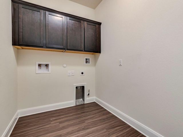 9401 Margaret Jewel LN, Austin, TX 78748