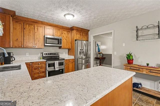 3344 Windgate Drive, Buford, GA 30519