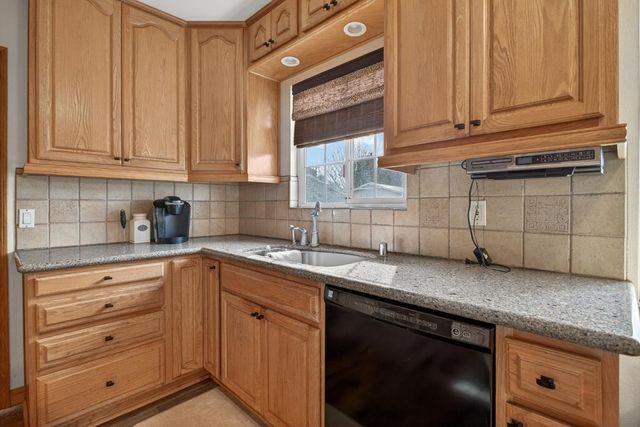 5444 E Main St, Stockton, CA 95215