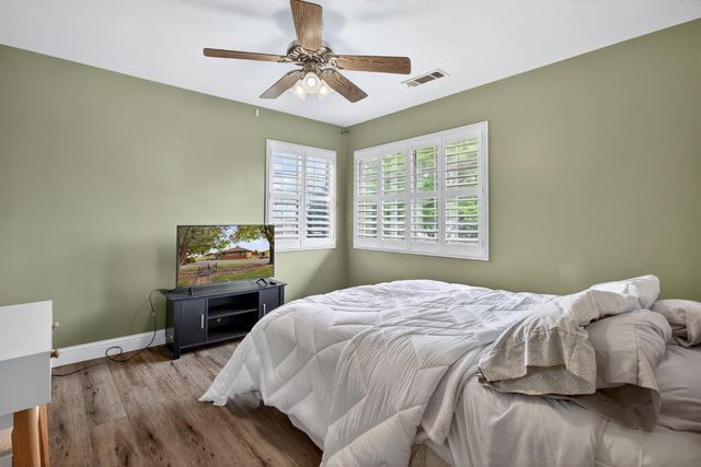 5444 E Main St, Stockton, CA 95215