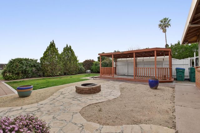 5444 E Main St, Stockton, CA 95215