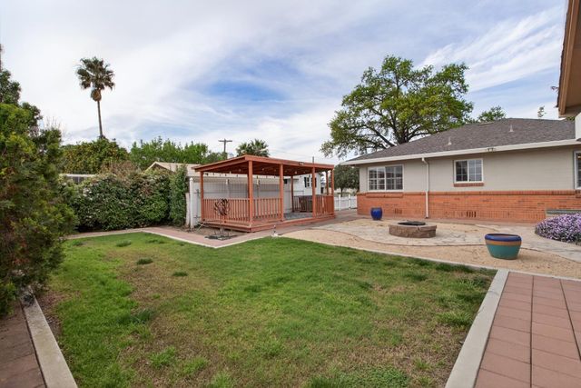 5444 E Main St, Stockton, CA 95215