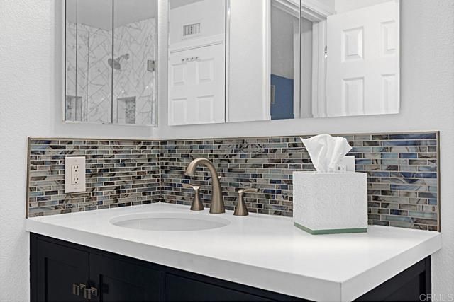 235 Crestview Glen, Escondido, CA 92026