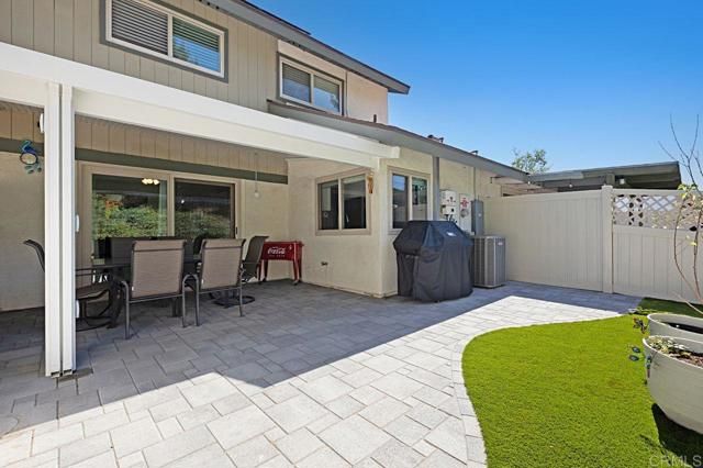 235 Crestview Glen, Escondido, CA 92026