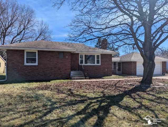 1954 Vivian Road, Monroe, MI 48162