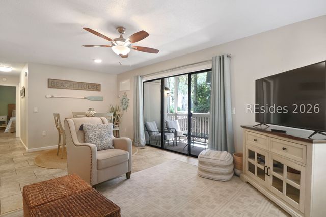 125 Cordillo Pkwy Apt 23, Hilton Head Island, SC 29928