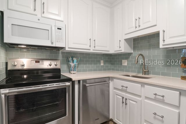 125 Cordillo Pkwy Apt 23, Hilton Head Island, SC 29928