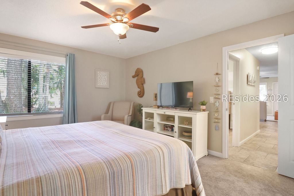 Image 20 of property listing at 125 Cordillo Pkwy Apt 23, Hilton Head Island, SC 29928