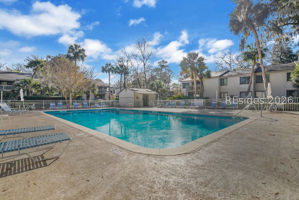 Image 37 of property listing at 125 Cordillo Pkwy Apt 23, Hilton Head Island, SC 29928