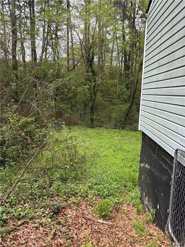 2550 Godfrey Drive NW, Atlanta, GA 30318