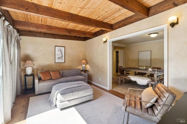 1021 Rose Dr, Napa, CA 94558