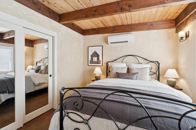 1021 Rose Dr, Napa, CA 94558