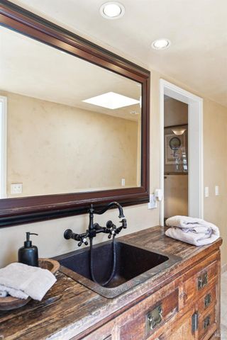 1021 Rose Dr, Napa, CA 94558