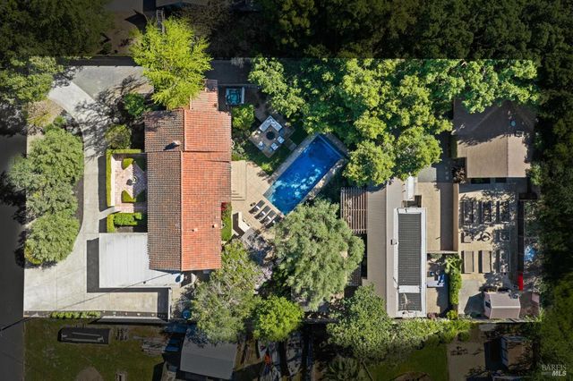 1021 Rose Dr, Napa, CA 94558