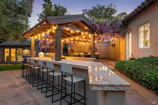 1021 Rose Dr, Napa, CA 94558