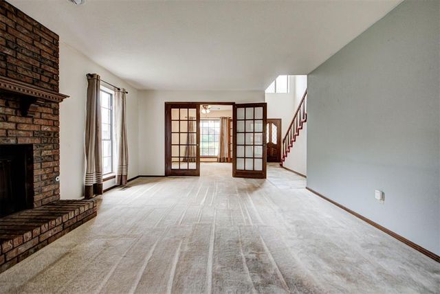 408 Willow Branch Road, Norman, OK 73072