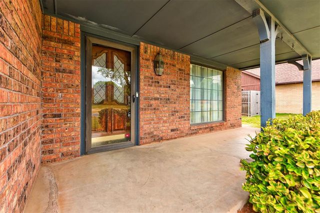 408 Willow Branch Road, Norman, OK 73072
