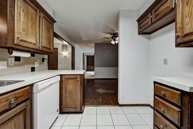 408 Willow Branch Road, Norman, OK 73072
